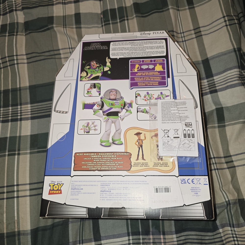 Buzz Lightyear Interactive Toy - Green, White, Purple - Picture 3 of 3